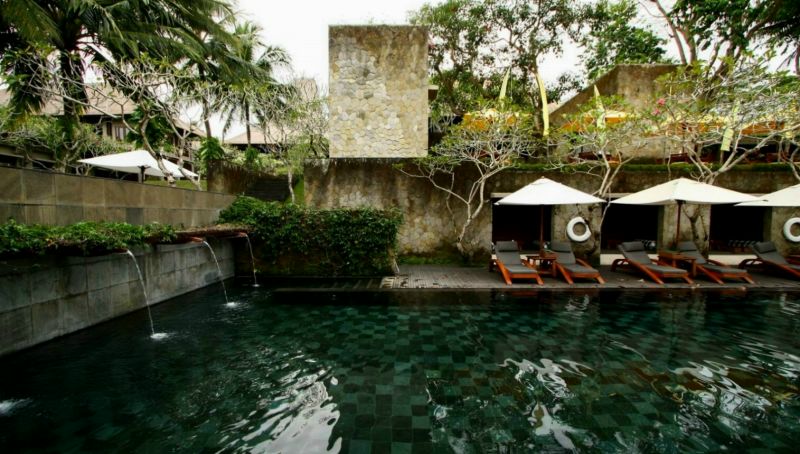 зN ڨqMaya Ubud 4