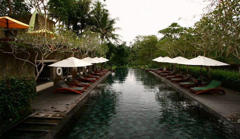 зN ڨqMaya Ubud 9