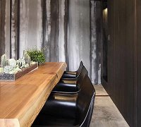 зN Ŷv {^LChen house